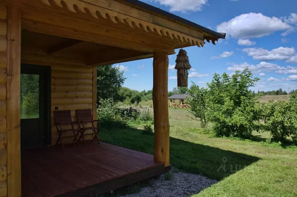 Дом в Псковская область, Пушкиногорье городское поселение, д. Шаробыки ... - Фото 1