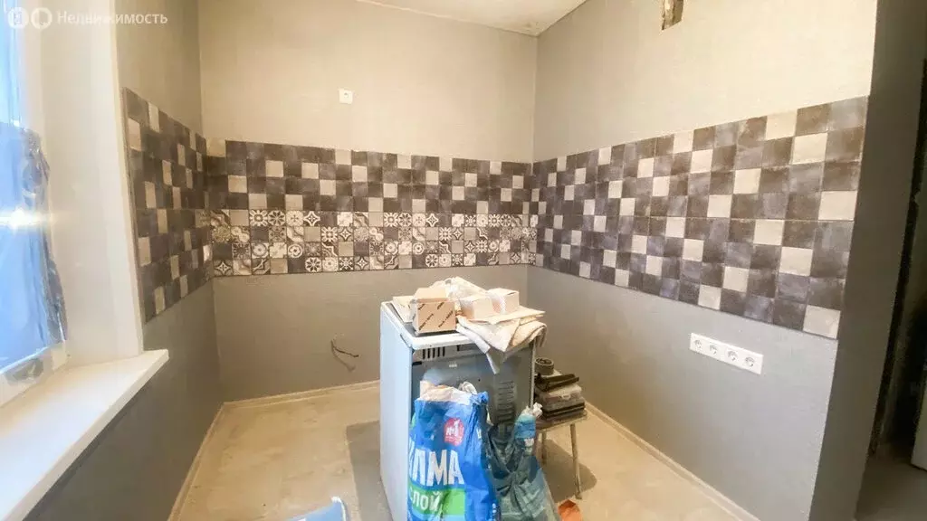 1-комнатная квартира: Волгоград, Новоузенская улица, 6 (36.7 м) - Фото 2