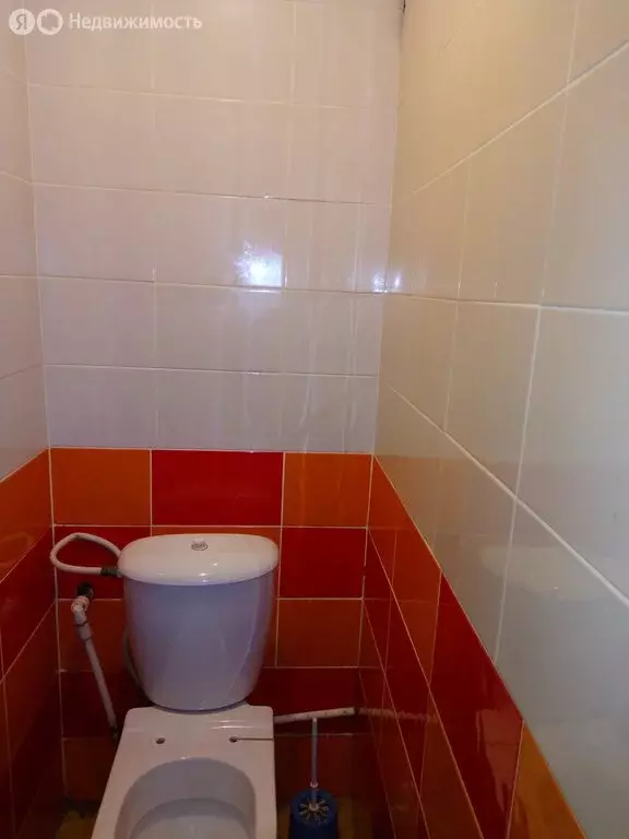 1к в 6-комнатной квартире (11 м) - Фото 0