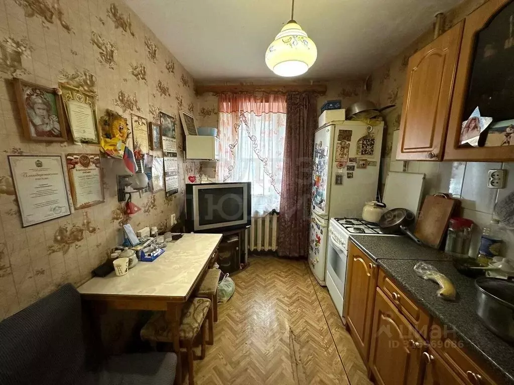 2-к кв. Новгородская область, Боровичи Сушанская ул., 2 (48.1 м) - Фото 0