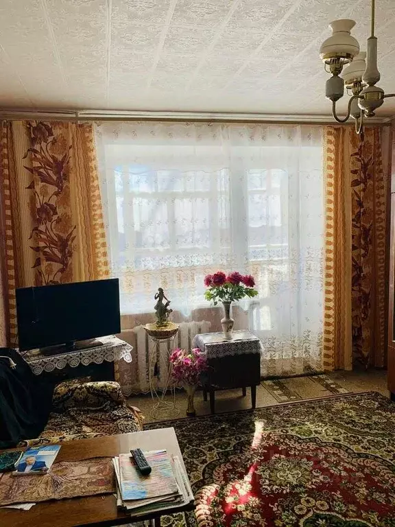 2-к кв. Чувашия, Новочебоксарск ул. Строителей, 44 (48.0 м) - Фото 0