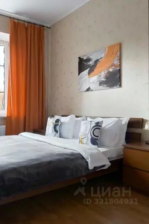 3-к кв. Санкт-Петербург ул. Крыленко, 13к4 (82.0 м) - Фото 1