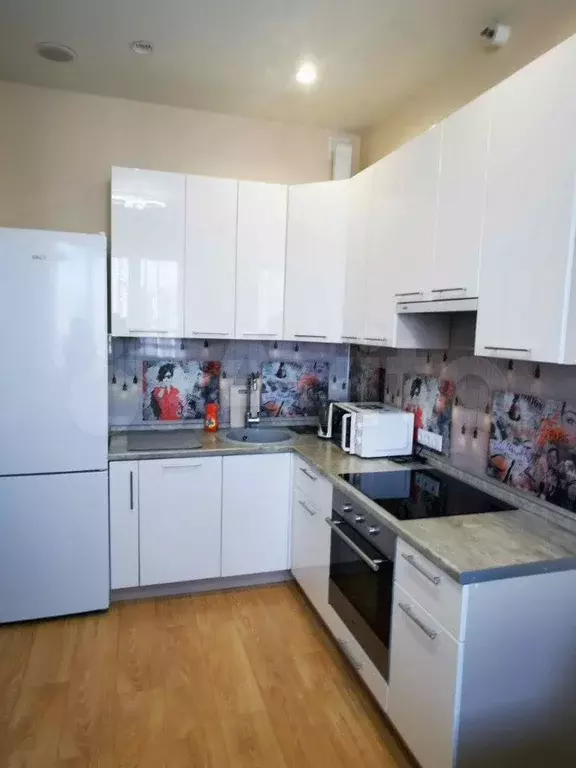 2-к. квартира, 40 м, 13/18 эт. - Фото 1