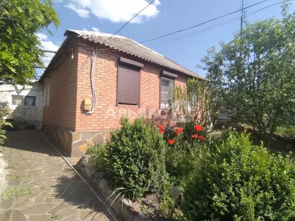 Дом в Ростовская область, Шахты Волоколамский пер. (80 м) - Фото 1