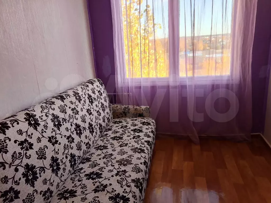 4-к. квартира, 48,9 м, 5/5 эт. - Фото 0