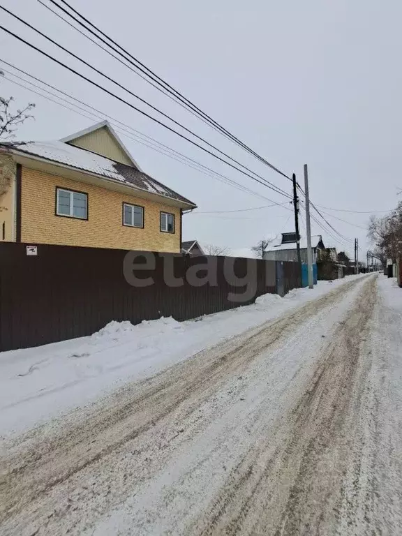 Дом в Красноярский край, Красноярск просп. Металлургов, 2Д (200 м) - Фото 2