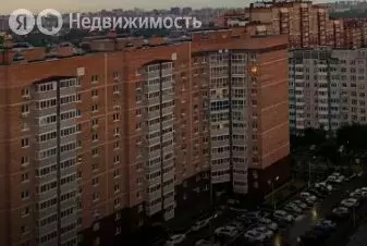 2-комнатная квартира: Тюмень, Амурская улица, 39 (75 м) - Фото 2