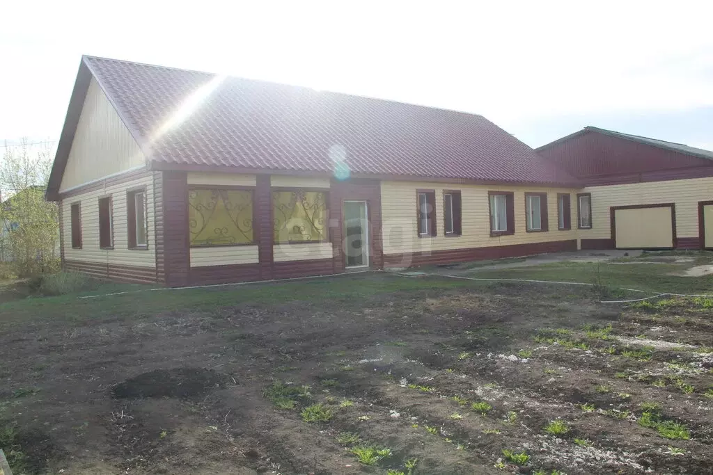 Дом в село Орлово, Школьная улица (100 м) - Фото 1