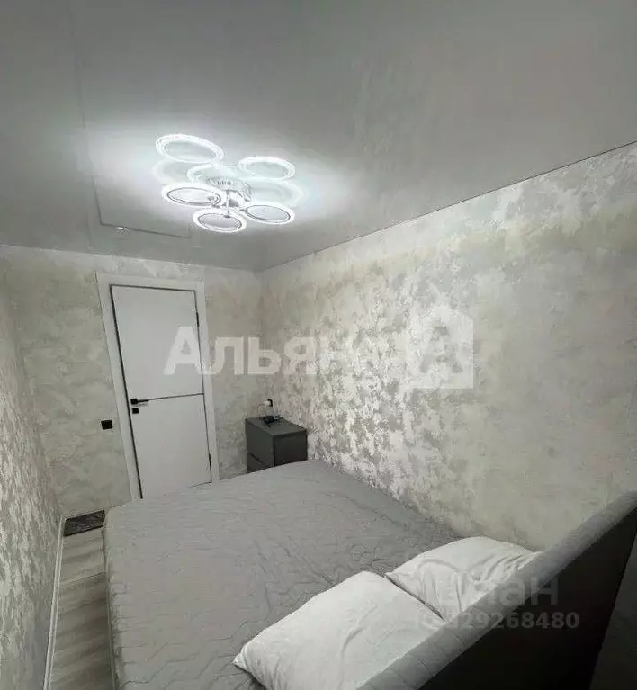 2-к кв. Ростовская область, Донецк ул. Королева, 10А (51.0 м) - Фото 2