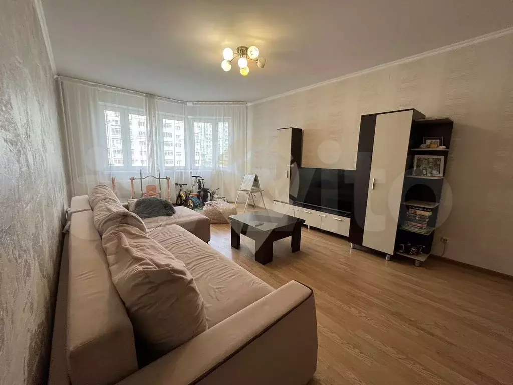 3-к. квартира, 83,4 м, 2/12 эт. - Фото 0