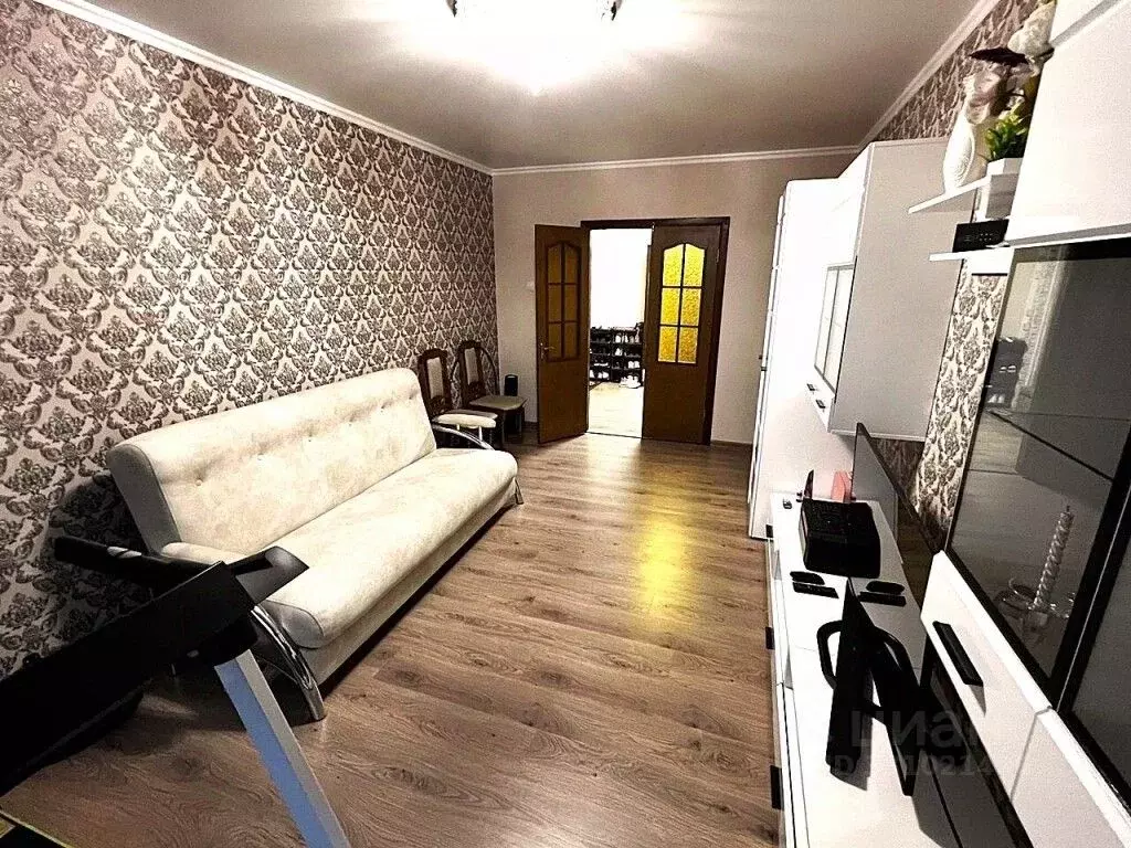 4-к кв. Крым, Симферополь ул. Балаклавская, 77 (86.0 м) - Фото 1