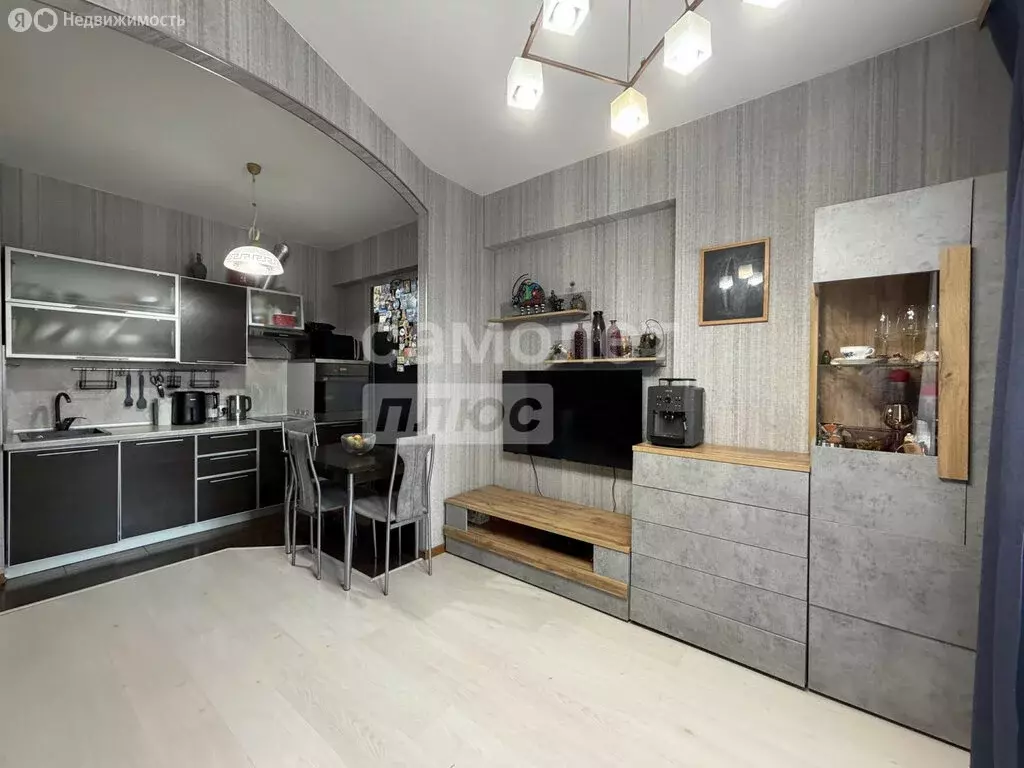 2-комнатная квартира: Иркутск, Верхняя набережная, 167/11 (45 м) - Фото 2