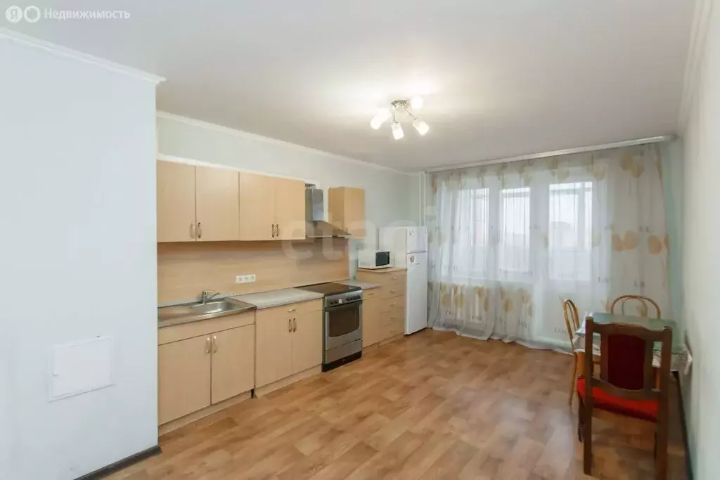 3-комнатная квартира: Тюмень, Широтная улица, 172 (85.2 м) - Фото 2