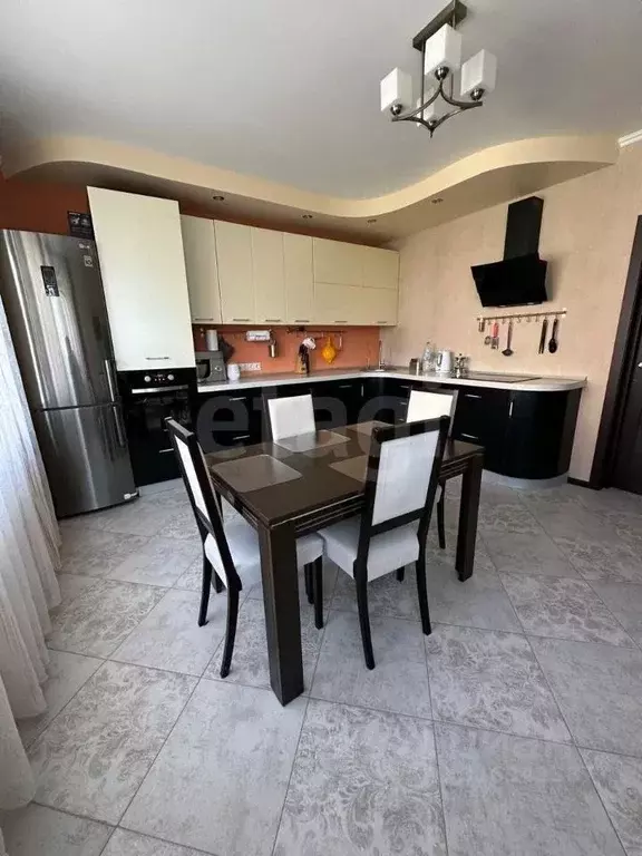 2-к кв. Оренбургская область, Оренбург ул. Автомобилистов, 2/2 (79.0 ... - Фото 1