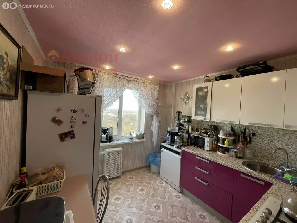 3-комнатная квартира: Смоленск, улица Попова, 121 (70 м) - Фото 2