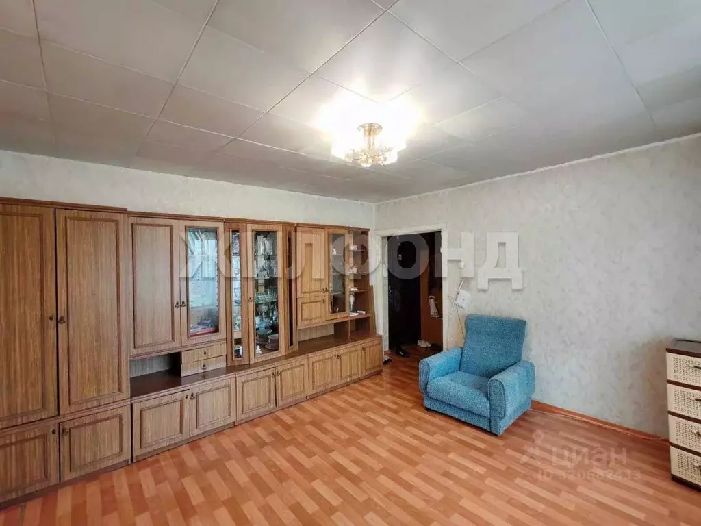 2-к кв. Хакасия, Абакан Пирятинская ул., 19А (49.6 м) - Фото 2