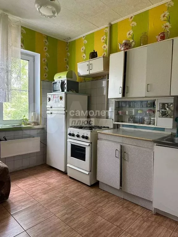 3-к. квартира, 63 м, 3/9 эт. - Фото 0