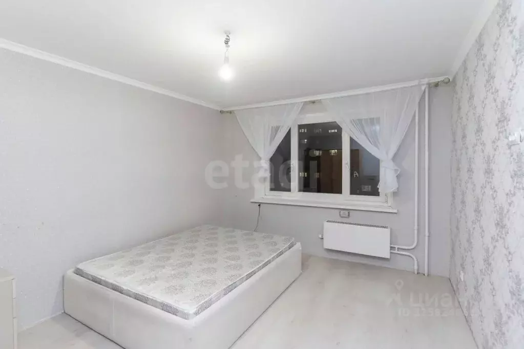 2-к кв. Тюменская область, Тюмень ул. Николая Никитина, 4к1 (67.0 м) - Фото 1