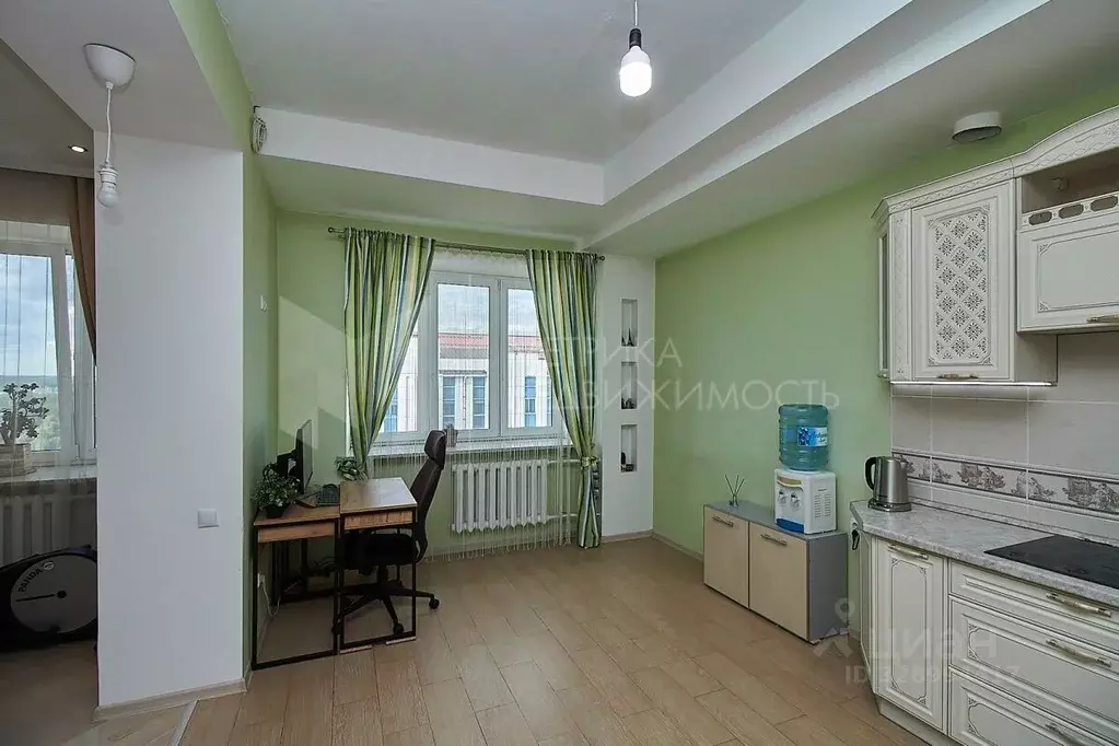 3-к кв. Тюменская область, Тюмень Водопроводная ул., 6 (133.4 м) - Фото 1