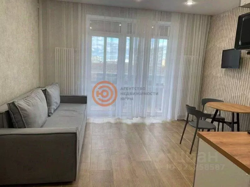 Студия Тюменская область, Тюмень ул. Эльвиры Федоровой, 1 (27.0 м) - Фото 1