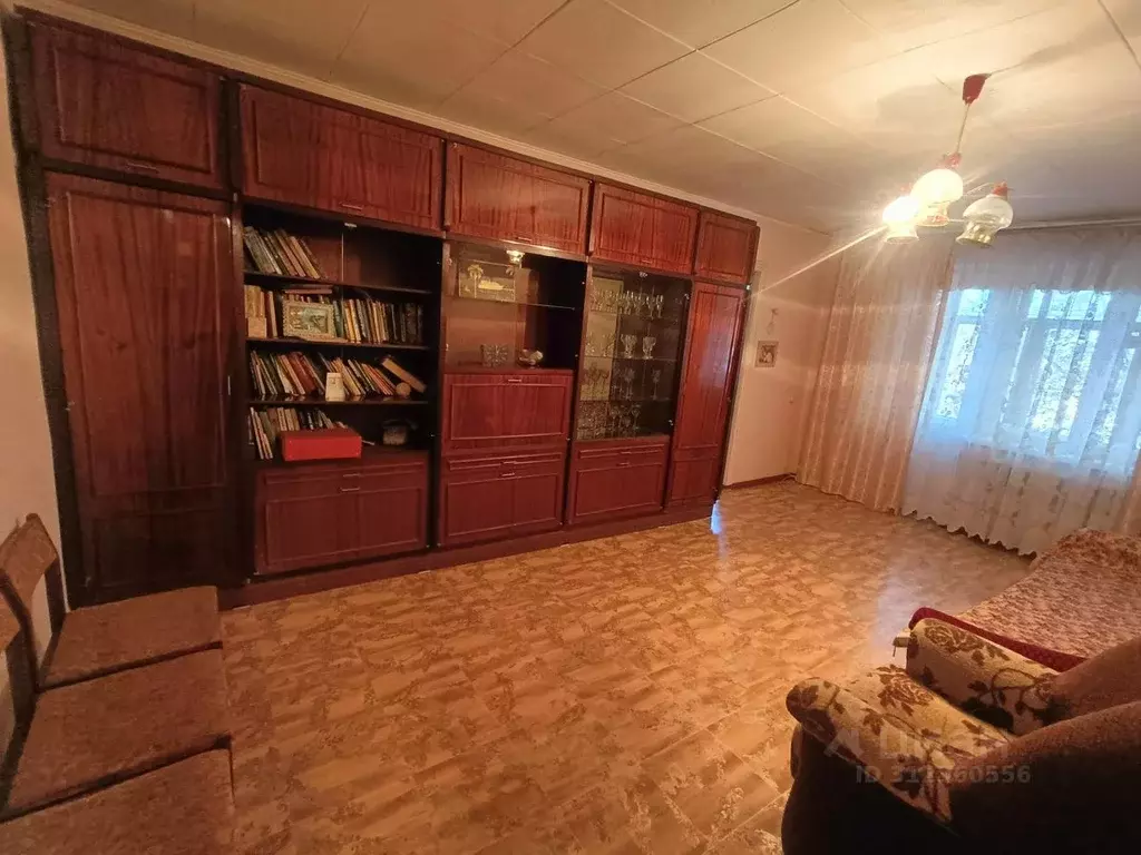 2-к кв. Саратовская область, Саратов ул. Имени В.М. Азина, 71 (46.2 м) - Фото 1