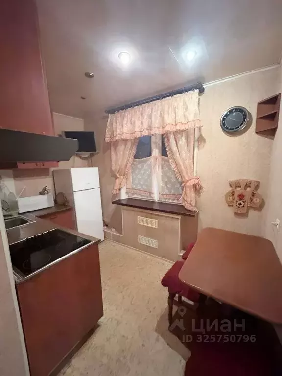 1-к кв. Карелия, Петрозаводск ул. Володарского, 18 (31.2 м) - Фото 1