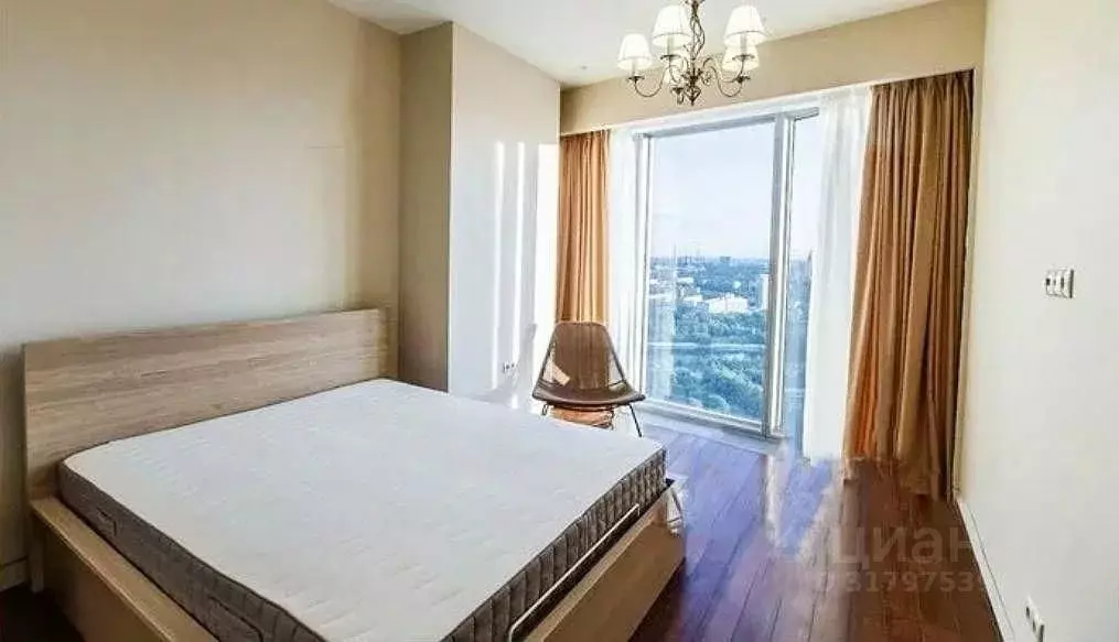 2-к кв. Москва 1-й Красногвардейский проезд, 21с1 (87.0 м) - Фото 1