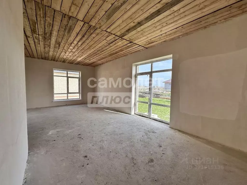 Дом в Оренбургская область, Бузулукский район, Пригородный сельсовет ... - Фото 2