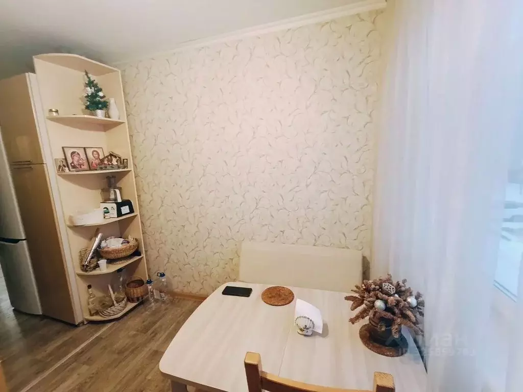 3-к кв. Ленинградская область, Луга ул. Победы, 12 (72.0 м) - Фото 2