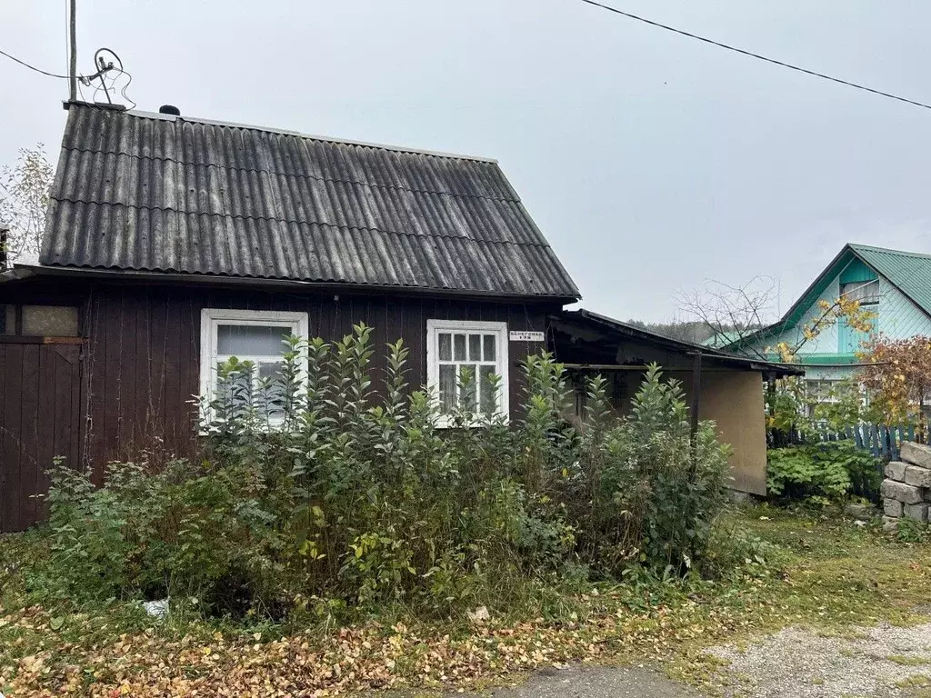 Дом в Свердловская область, Нижний Тагил городской округ, пос. ... - Фото 1