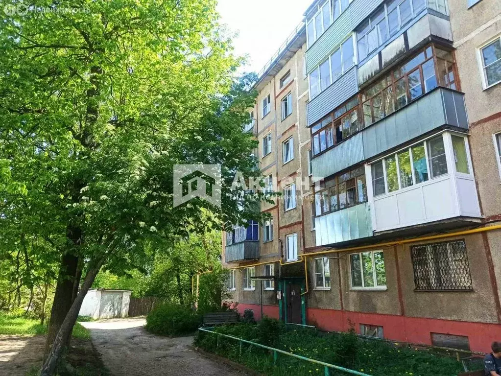 4-комнатная квартира: Кохма, Октябрьская улица, 58 (58 м) - Фото 0