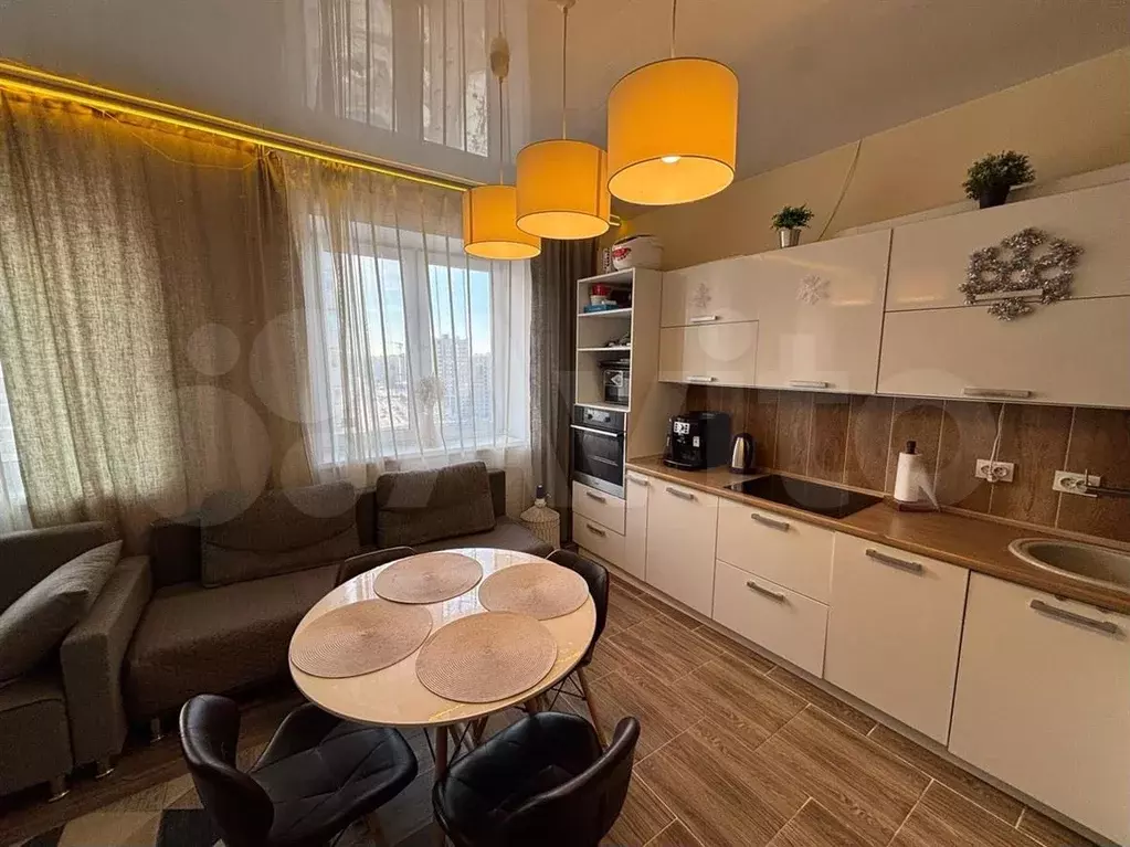 2-к. квартира, 50 м, 14/17 эт. - Фото 0