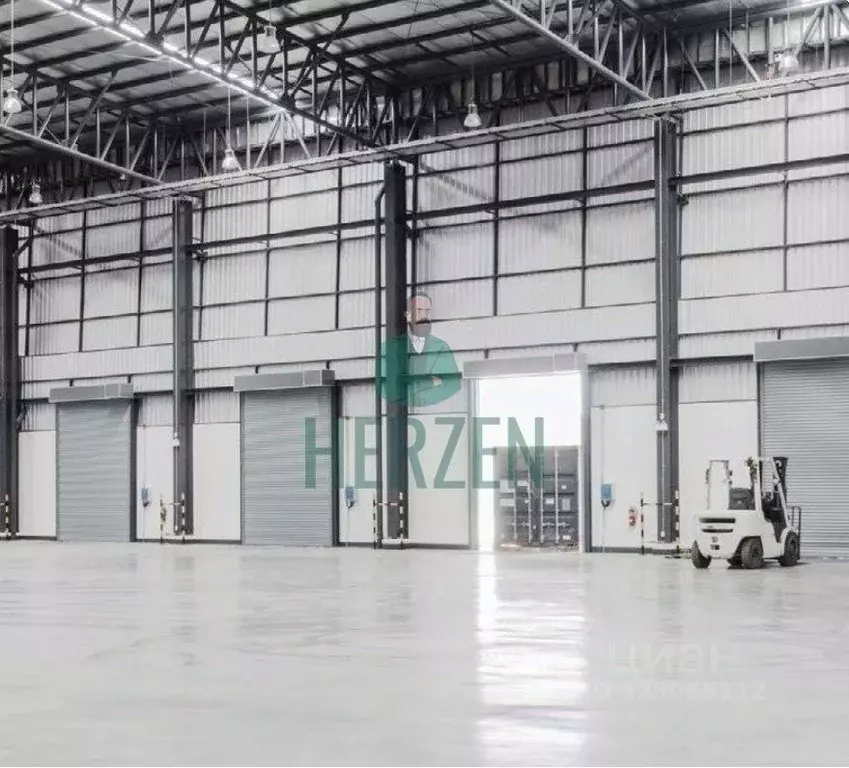 Производственное помещение в Москва Новосходненское ш., 5А (8376 м) - Фото 1