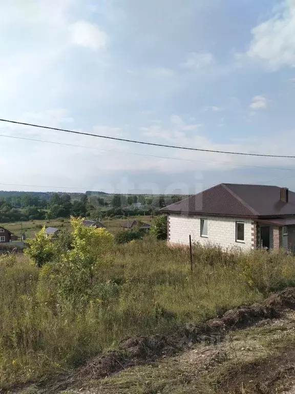 Дом в Башкортостан, Иглинский район, Акбердинский сельсовет, с. ... - Фото 1