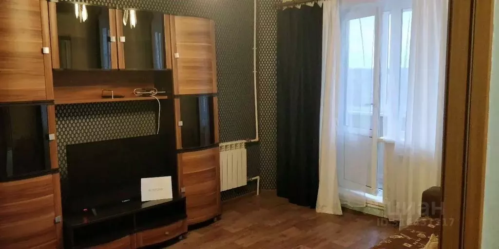 2-к кв. Ленинградская область, Тихвин 1А мкр, 6 (47.0 м) - Фото 0