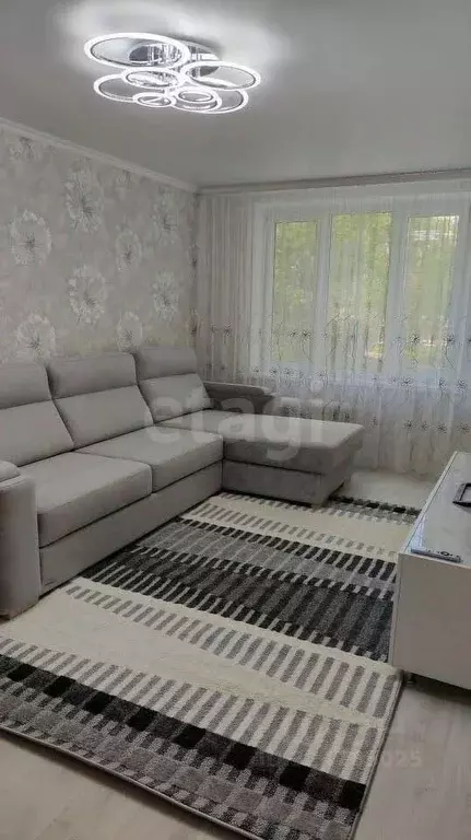 3-к кв. Татарстан, Набережные Челны 7-й комплекс, бул. 60-летия ... - Фото 2