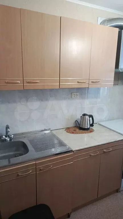 1-к. квартира, 42 м, 8/10 эт. - Фото 0