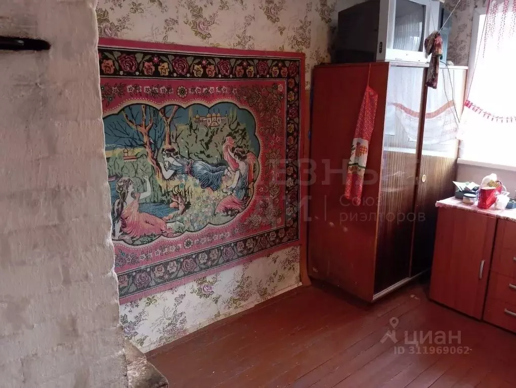 2-к кв. Новгородская область, Боровичский район, Опеченское с/пос, д. ... - Фото 1