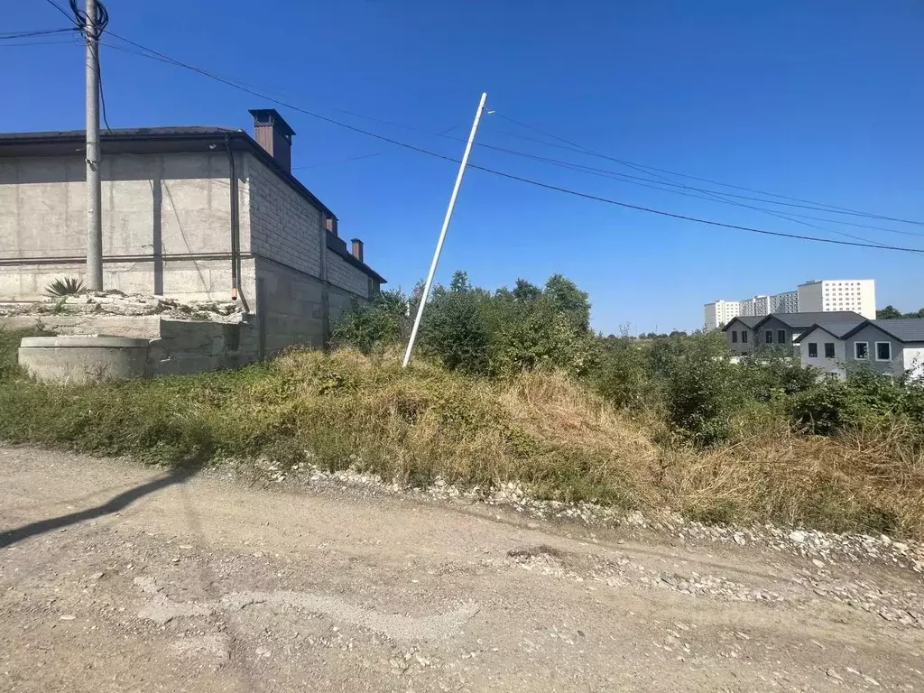 Участок в Кабардино-Балкария, Нальчик ул. Братьев Беровых, 55 (6.0 ... - Фото 1