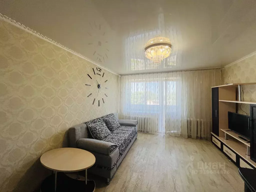 1-к кв. Татарстан, Нижнекамск просп. Строителей, 8 (30.0 м) - Фото 0
