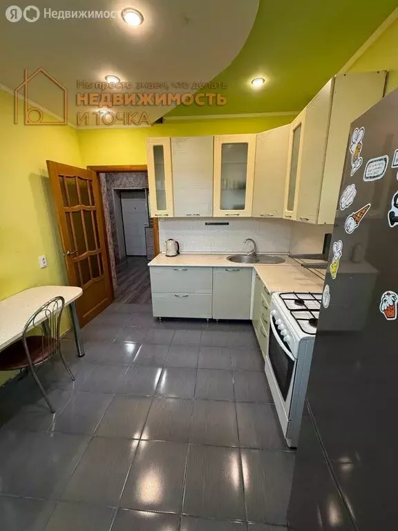 2-комнатная квартира: Нефтекамск, улица Ленина, 52Б (59.5 м) - Фото 0