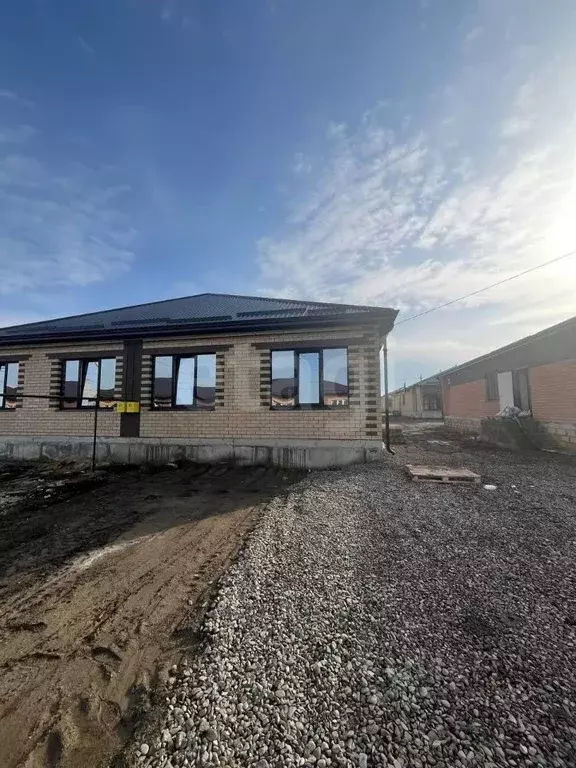 Дом в Ставропольский край, Михайловск Шпаковский район, ул. Владимира ... - Фото 2