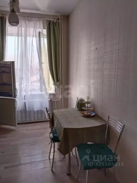 3-к кв. Томская область, Томск ул. Усова, 15 (70.0 м) - Фото 2