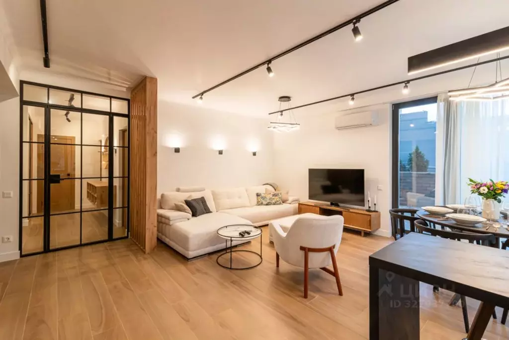 3-к кв. Краснодарский край, Сочи Красная Поляна пгт, ул. Заповедная, ... - Фото 2