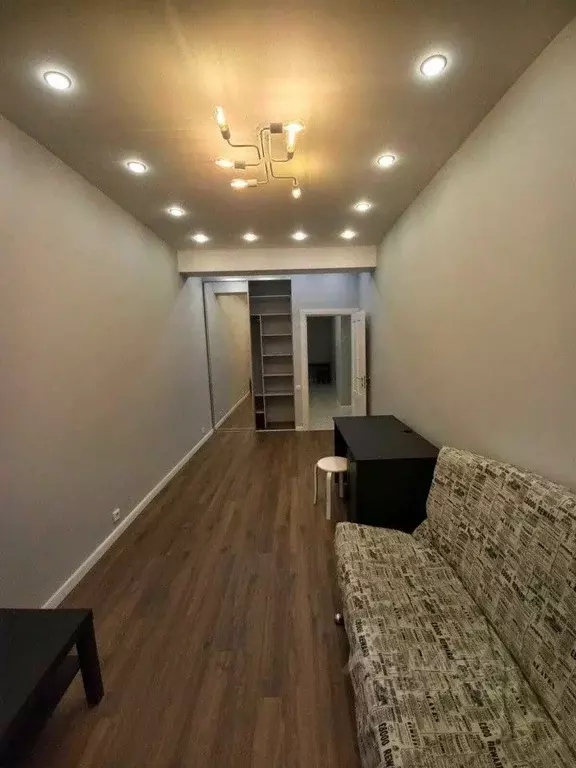 Комната Свердловская область, Екатеринбург ул. Челюскинцев, 64А (18.0 ... - Фото 1