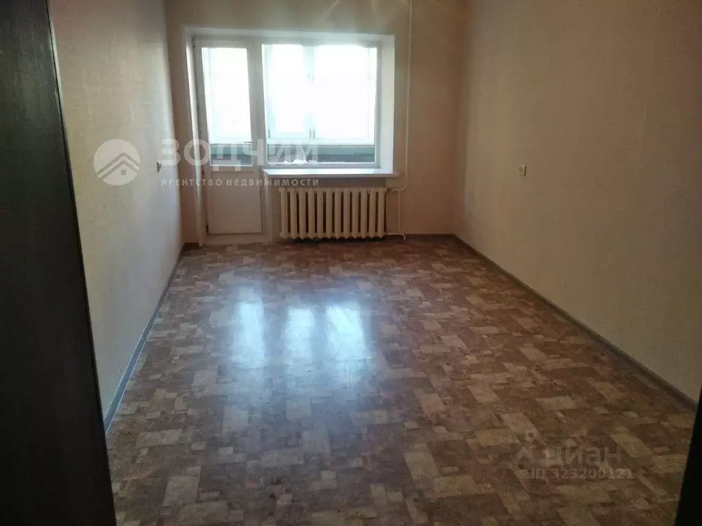 3-к кв. Чувашия, Новочебоксарск Советская ул., 8 (56.6 м) - Фото 1