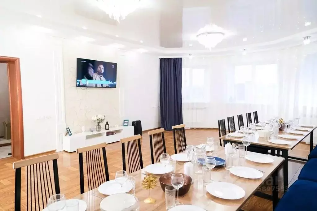 Дом в Красноярский край, Красноярск Караульная ул., 24 (300 м) - Фото 2