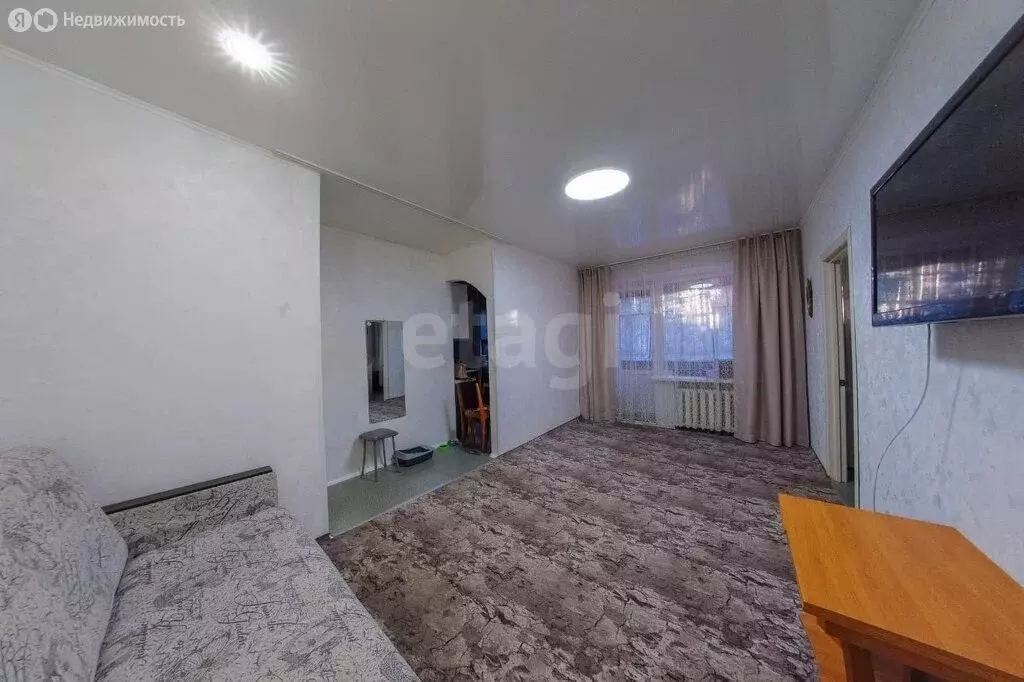 2-комнатная квартира: Миасс, улица Лихачёва, 15А (42.2 м) - Фото 1