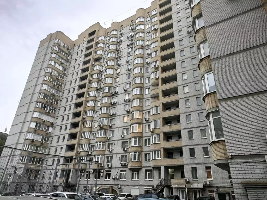 Гараж в Ростовская область, Ростов-на-Дону Лермонтовская ул., 89 (18 ... - Фото 1