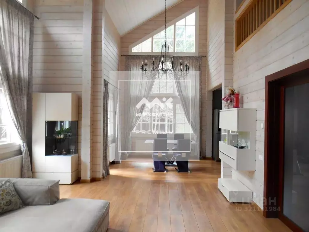 Дом в Санкт-Петербург пос. Комарово, ул. 1-я Дачная, 57 (333 м) - Фото 1